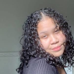 Meet your Posher, Katrina